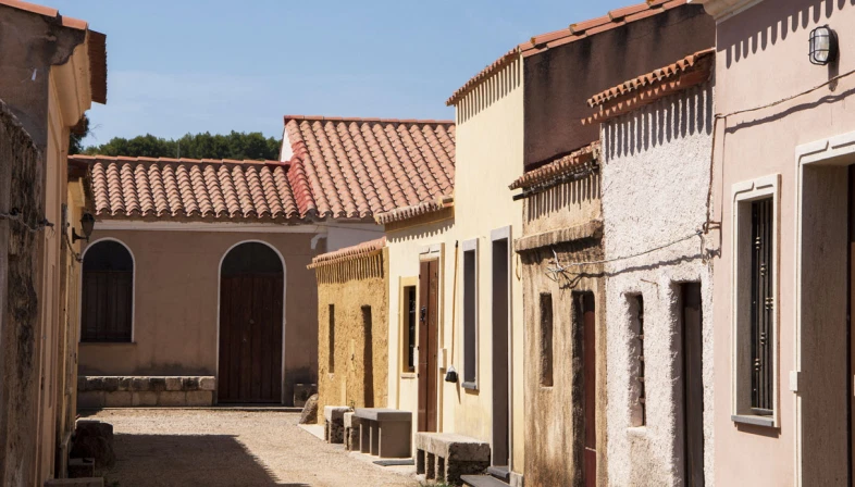 ¿Películas del Oeste en Cerdeña? Todo es verdad San Salvatore Sinis, pueblo del oeste de Cerdeña
