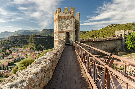 Borgo Medievale Di Bosa: qué hacer y qué ver Borgo Medievale Di Bosa: qué hacer y qué ver
