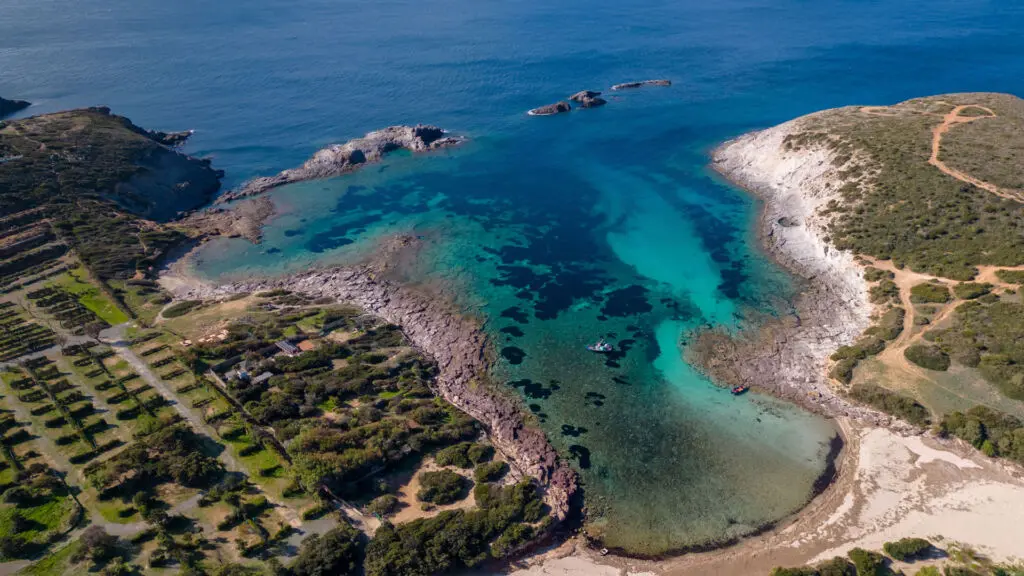 Sant'Antioco: Storia, Spiagge E Tradizioni Dell'Isola