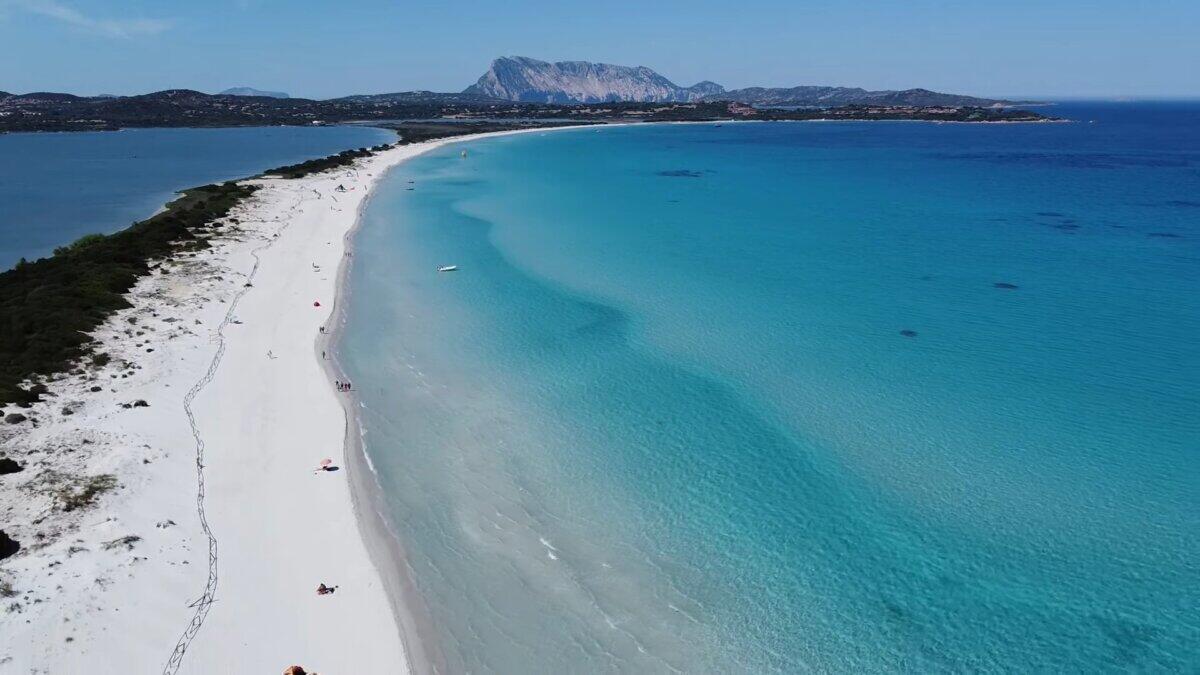 San Teodoro: Le Spiagge Più Belle E Calette Nascoste San Teodoro: Le Spiagge Più Belle E Calette Nascoste