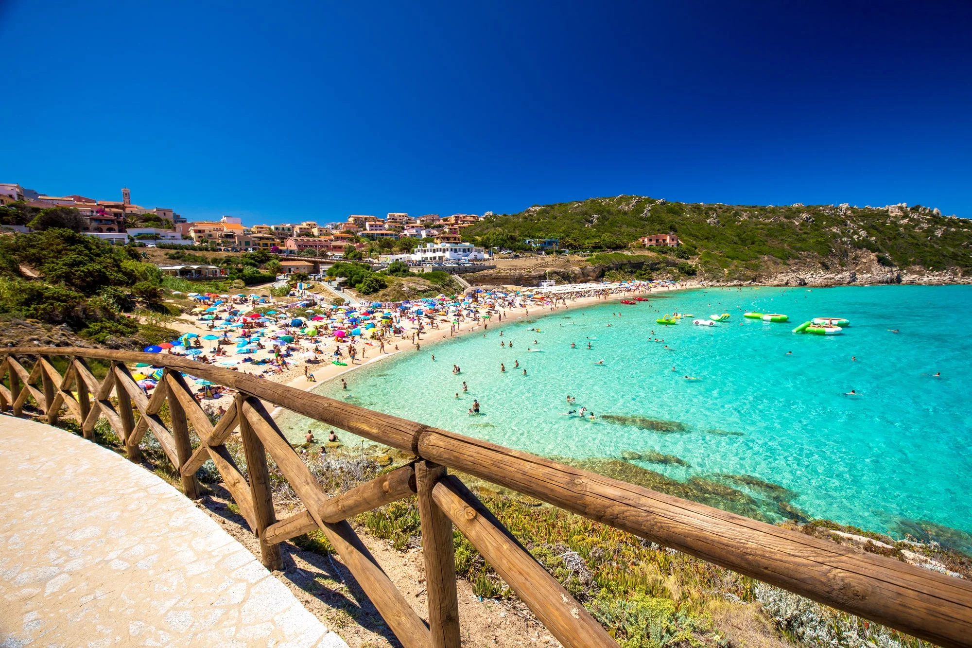 Sardegna, Dove Andare In Vacanza? Scopri Le Mete Imperdibili Sardegna, Dove Andare In Vacanza? Scopri Le Mete Imperdibili
